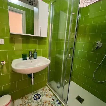 Casa Castagna 3* ナポリ
